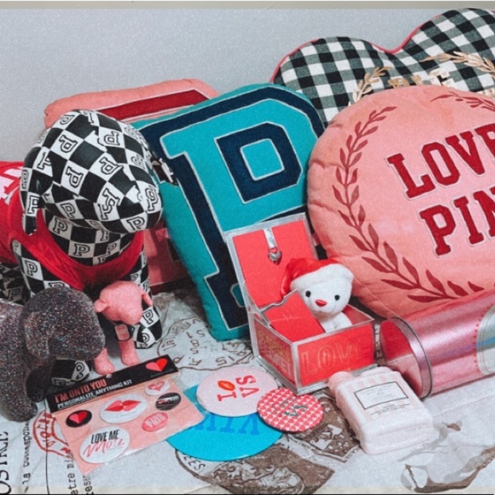 💕 VS Pink Collectibles Closet Cleanout💕